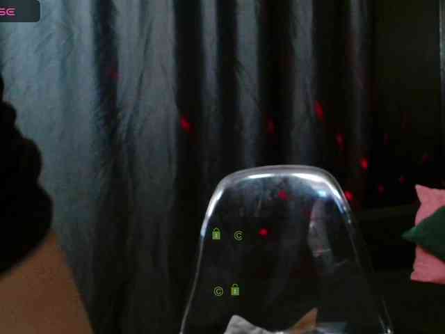 xNiMFAMANKAx webcam