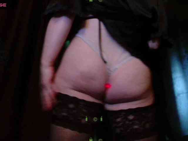 xNiMFAMANKAx webcam