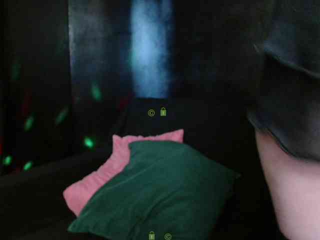 xNiMFAMANKAx webcam