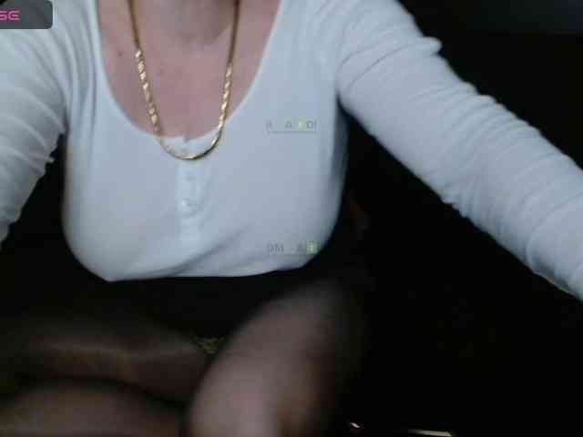 xNiMFAMANKAx webcam