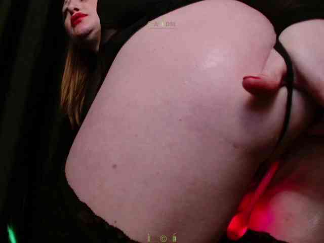 xNiMFAMANKAx webcam