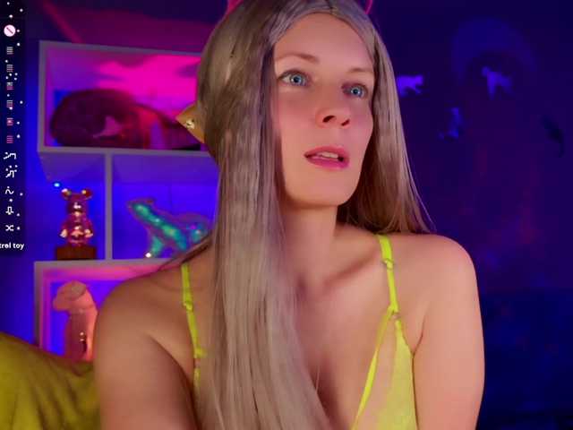 -Fresh- live cam on BongaCams