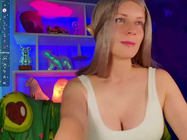 -Fresh- live cam on BongaCams