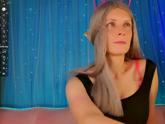 -Fresh- live cam on BongaCams