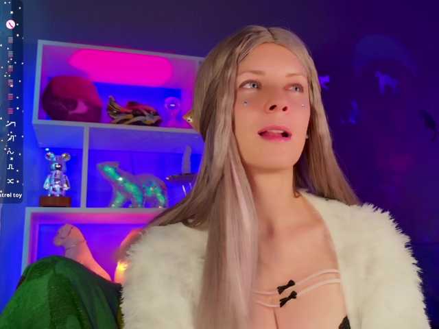 -Fresh- live cam on BongaCams