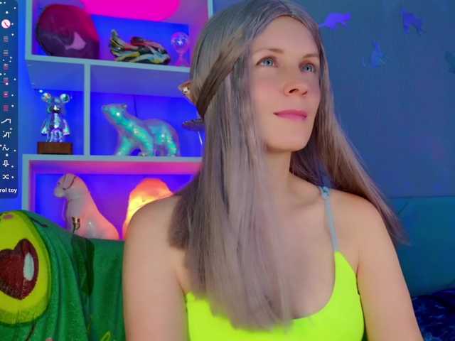 -Fresh- live cam on BongaCams
