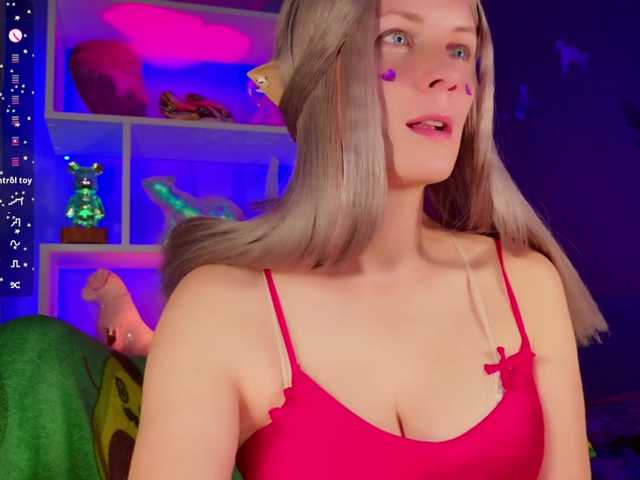 -Fresh- live cam on BongaCams