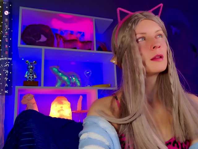 -Fresh-'s BongaCams show and profile