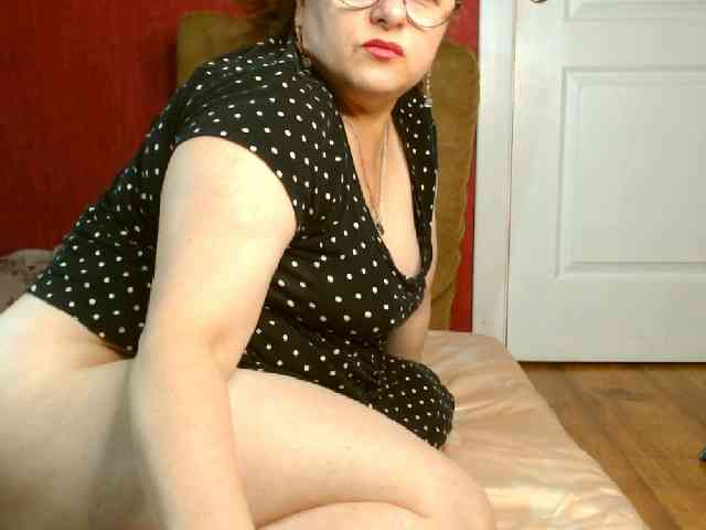 Marina-lady webcam