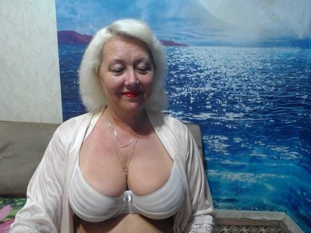 CaronCapella live cam on BongaCams