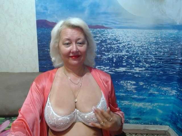 CaronCapella live cam on BongaCams