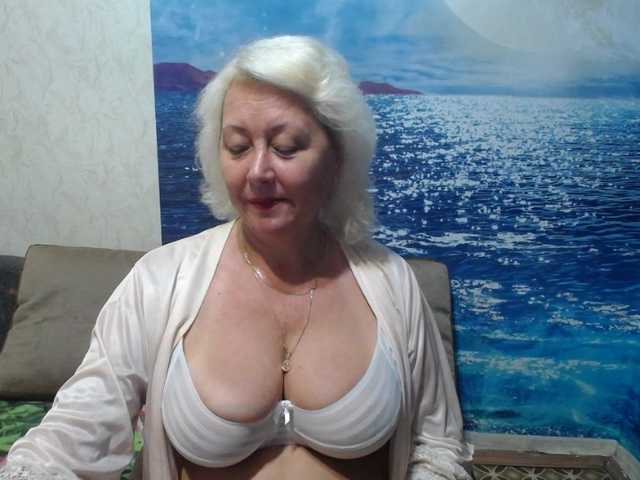 CaronCapella live cam on BongaCams