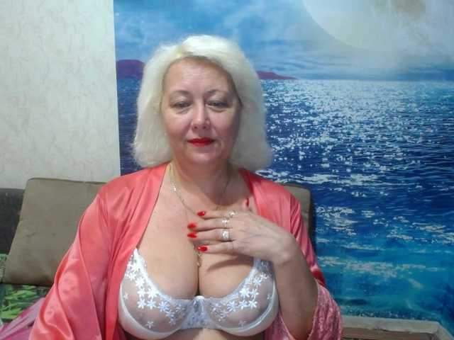CaronCapella live cam on BongaCams