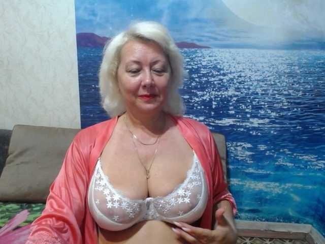 CaronCapella live cam on BongaCams