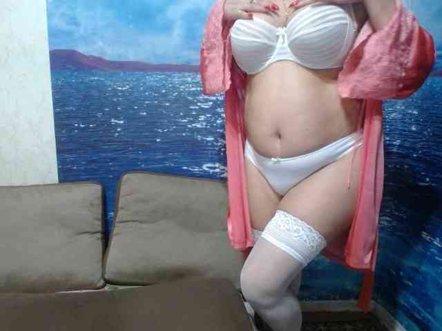 Model: ViktoriaCool