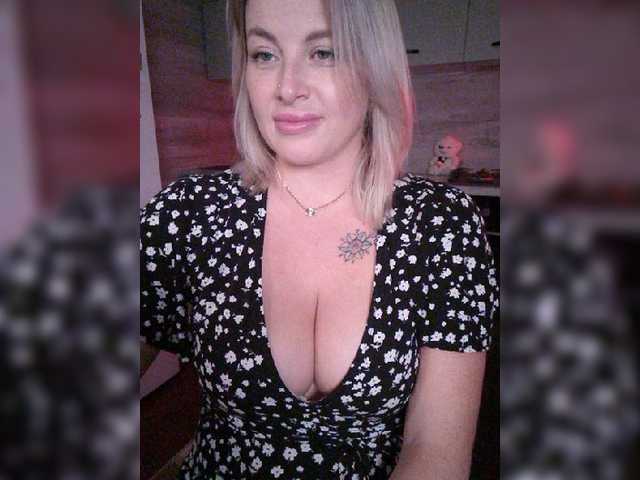 white-angel-1 live cam
