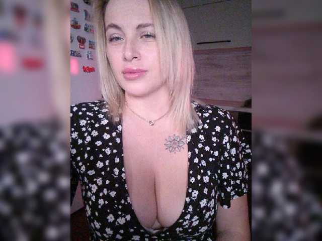 white-angel-1 live cam