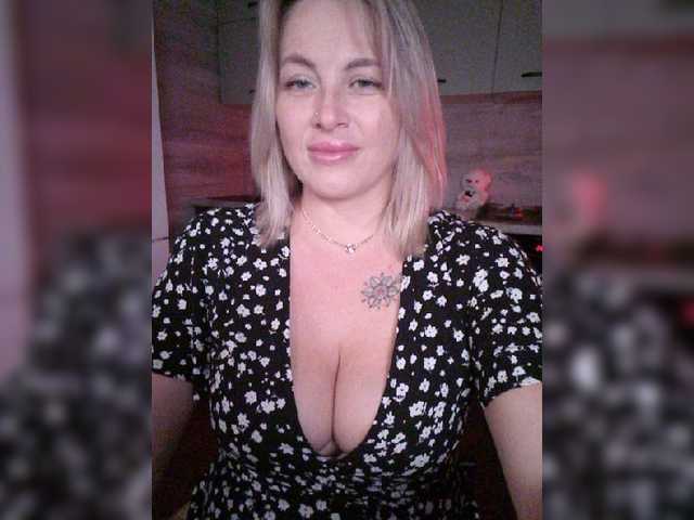 white-angel-1 live cam