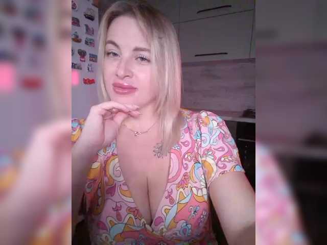 white-angel-1 live cam on BongaCams