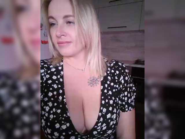 white-angel-1 live cam on BongaCams