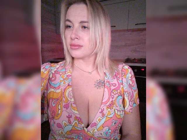 white-angel-1 live cam on BongaCams