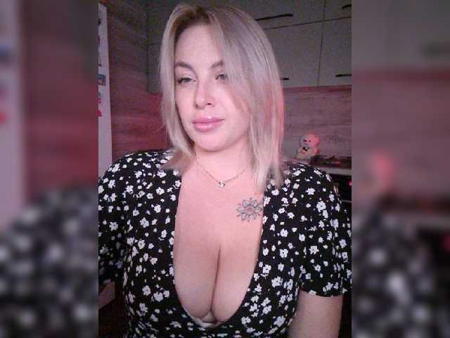 white-angel-1 live cam on BongaCams