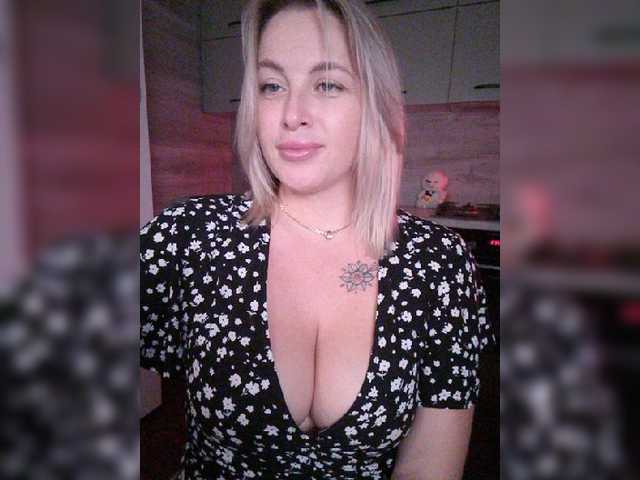 white-angel-1 live cam
