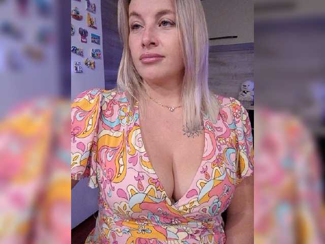 white-angel-1 live cam on BongaCams