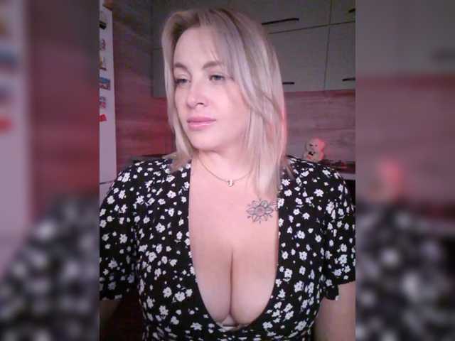 white-angel-1 live cam