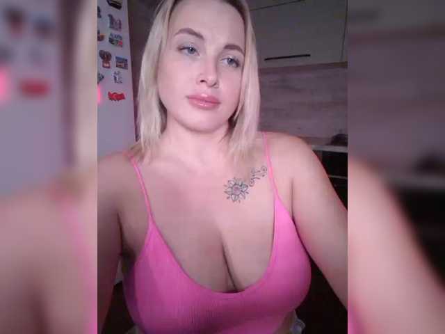 white-angel-1 live cam on BongaCams