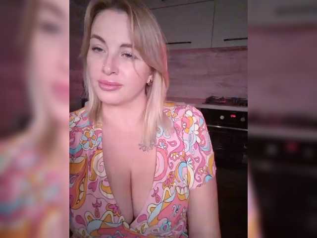 white-angel-1 live cam on BongaCams