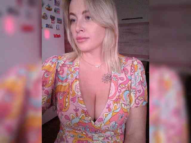 free sex chat now White-angel-1