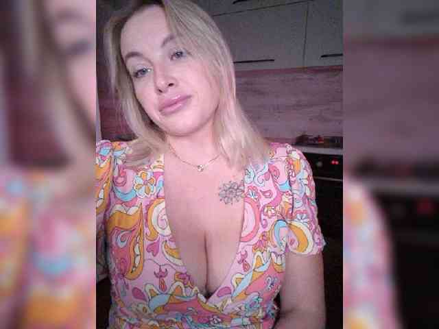 --_Angel_--