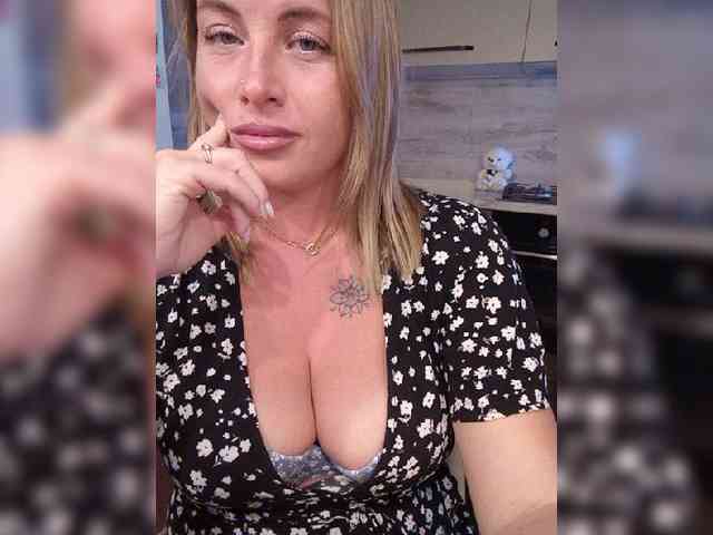 --_Angel_-- webcam