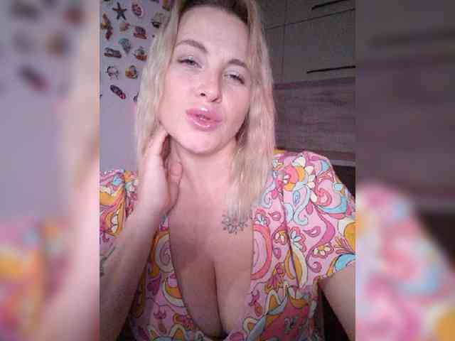 Модель: --_Angel_--