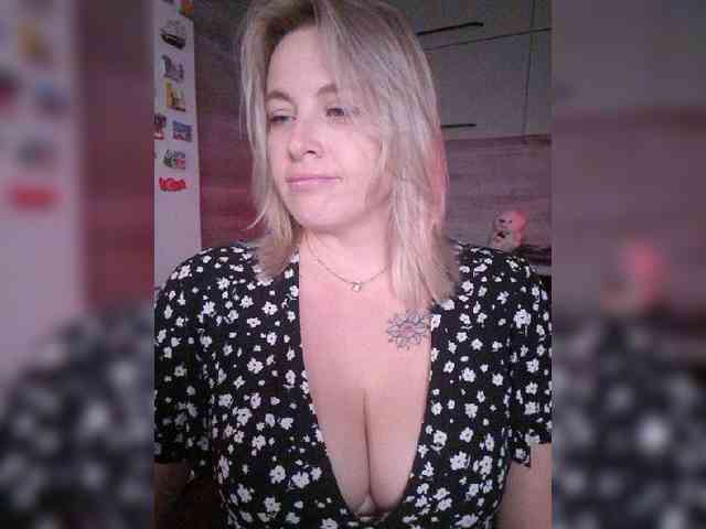 --_Angel_-- webcam