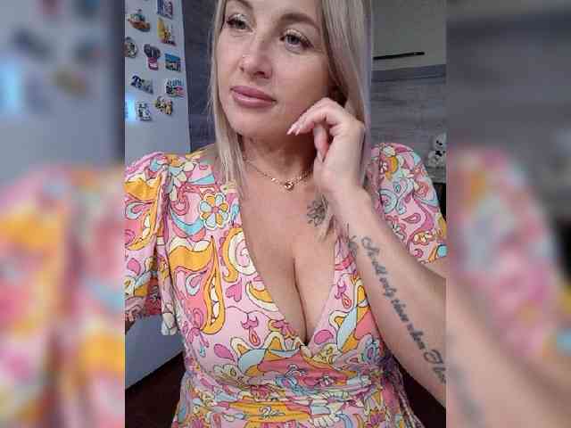 --_Angel_-- webcam