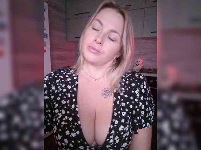 --_Angel_-- webcam