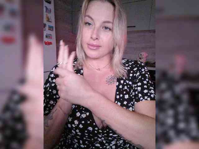 --_Angel_-- webcam