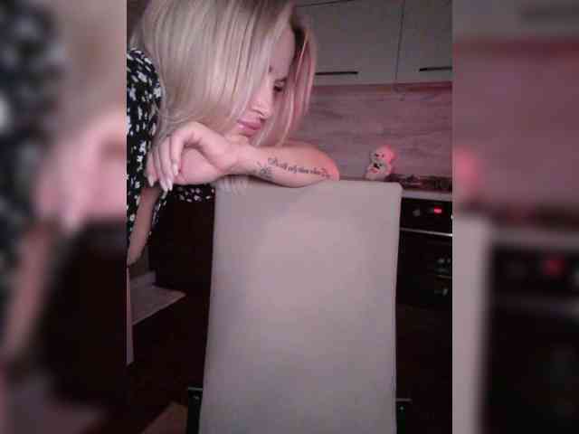 --_Angel_-- webcam