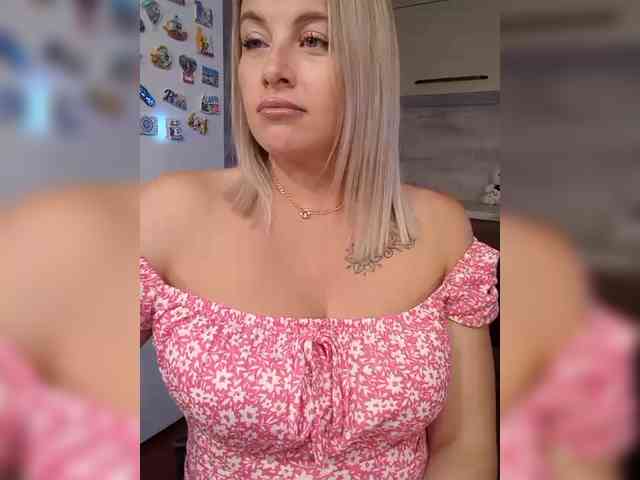 --_Angel_-- webcam