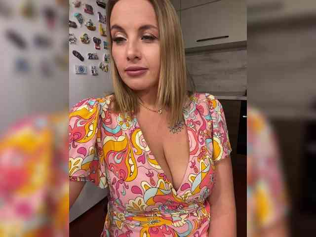 --_Angel_-- webcam