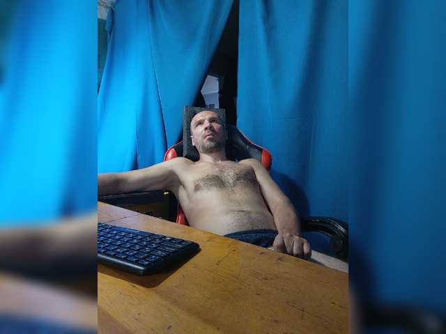 GorbatyiHer live webcam show