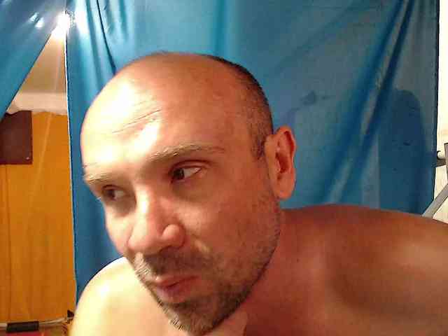 GORBATUYHER Live Webcam on BongaCams