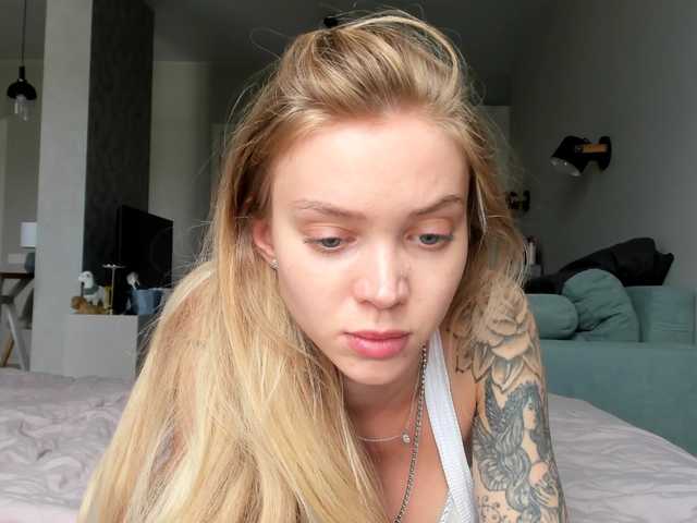 ladayy live cam on BongaCams
