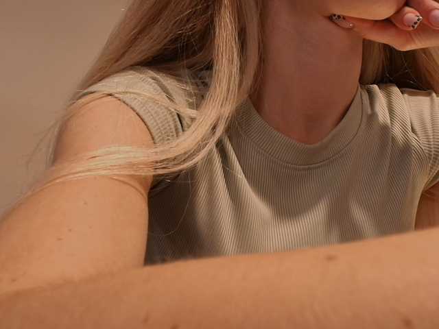 ladayy live cam on BongaCams