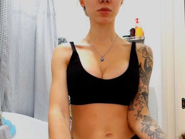 ladayy live cam