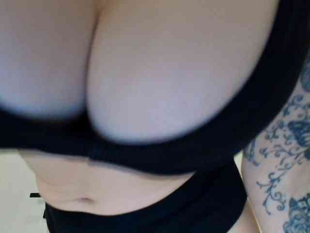 zeffirrka webcam