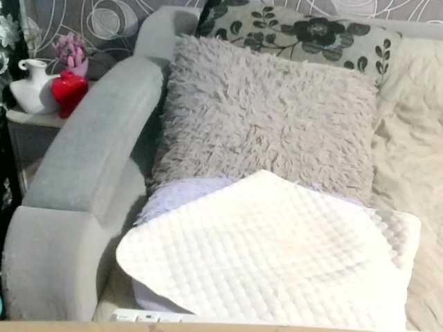 Svetulya50 live cam on BongaCams
