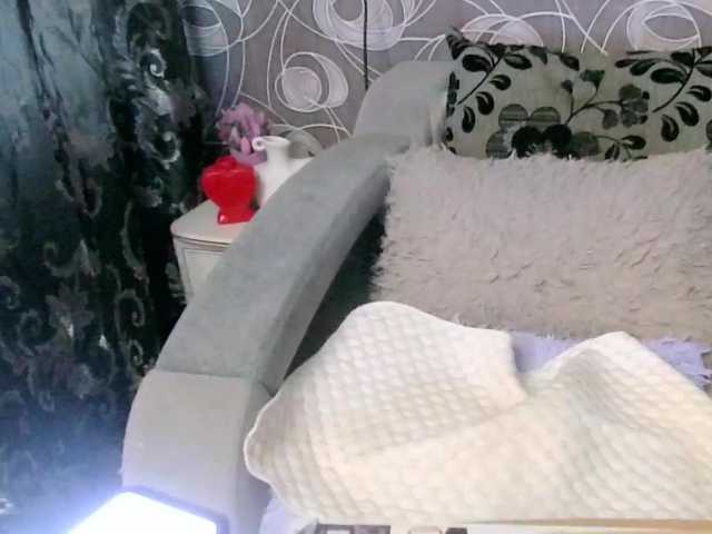 Svetulya50 live cam on BongaCams